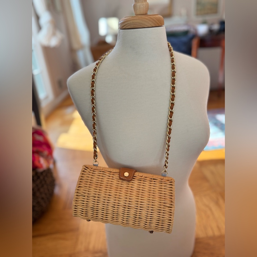 J McLaughlin Woven Wicker Clutch w shoulder chain